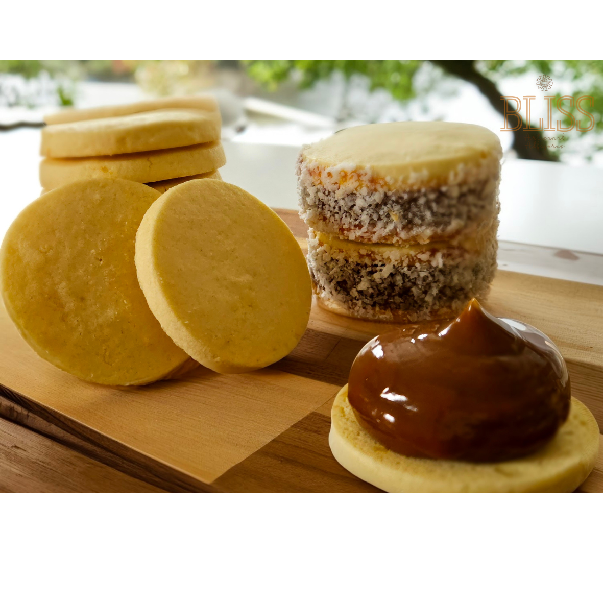Large Alfajor w/ Coconut filled with Dulce de Leche